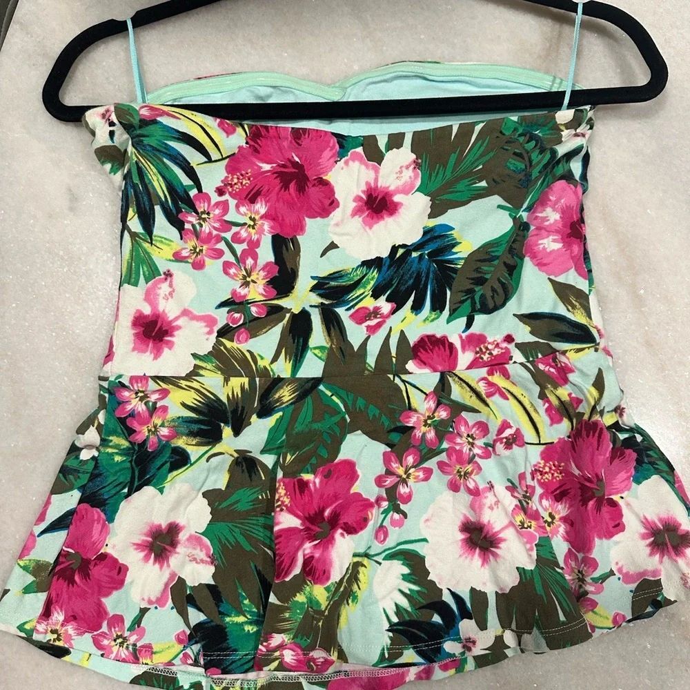 Express Tropical Floral Strapless Peplum - Picture 3 of 3